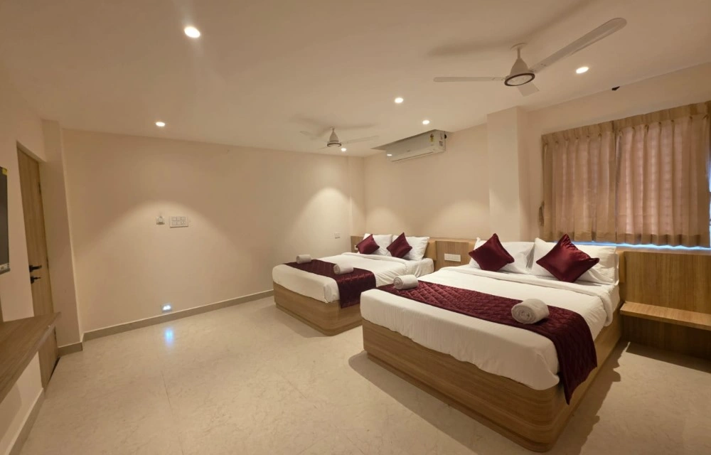 Hotel in Srirangam Testimonial Pictures 1